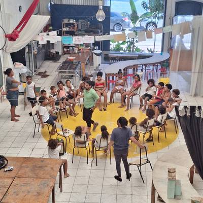 Lanchonete<>Lanchonete: A Contemporary Art Studio with Radically Open Doors to Pequena África